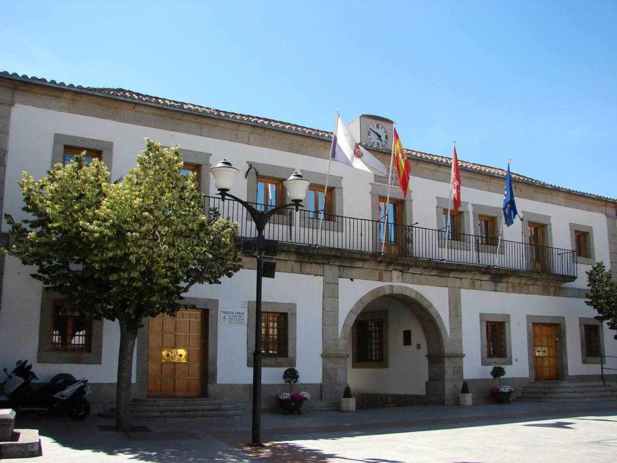 Ideal Familias Hasta 15 Personas En San Martin De Valdeiglesias Madrid Exterior photo