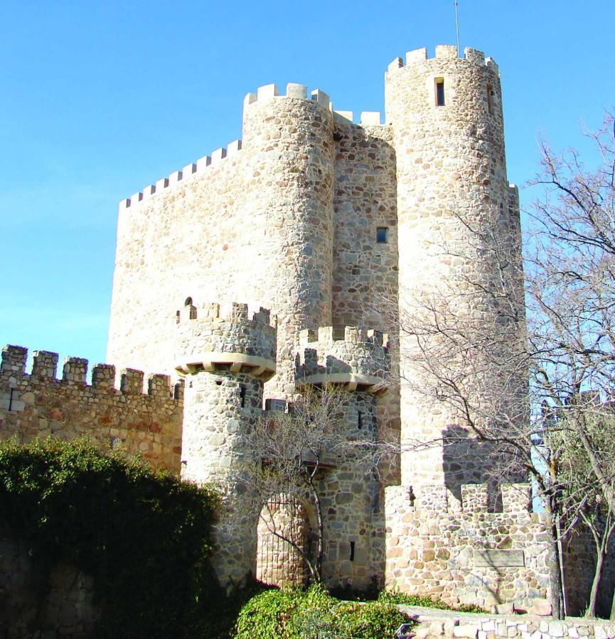 Ideal Familias Hasta 15 Personas En San Martin De Valdeiglesias Madrid Exterior photo